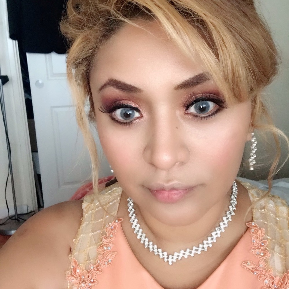 Meet your Posher, Wendy